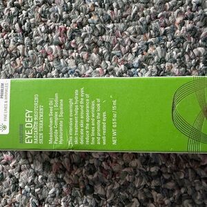 Eye Defy Restorative Serum